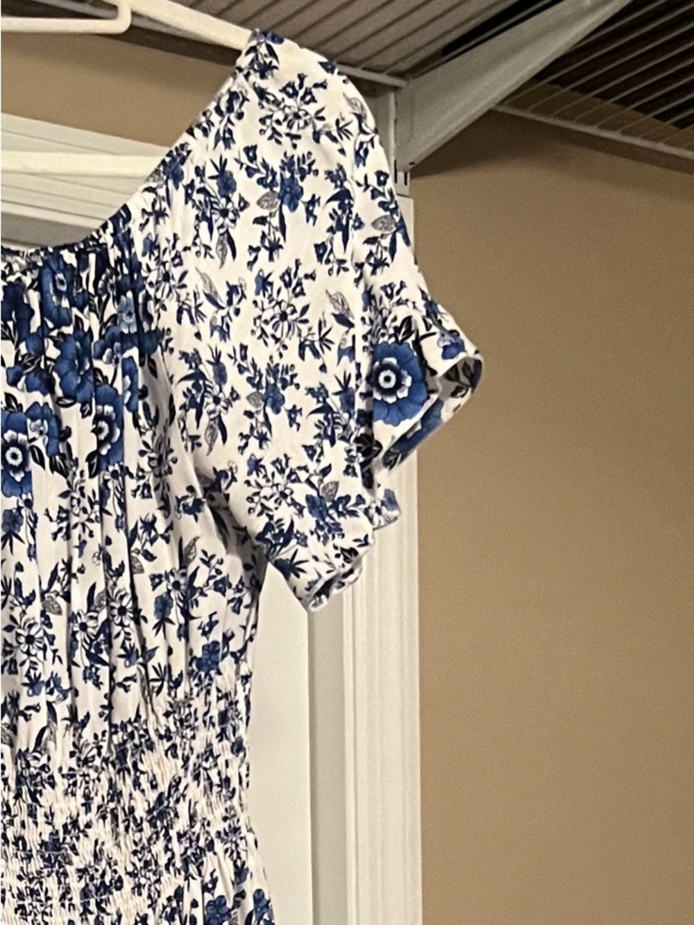 Kindred Blue and White Floral Maxi Dress - Picture 3 of 7